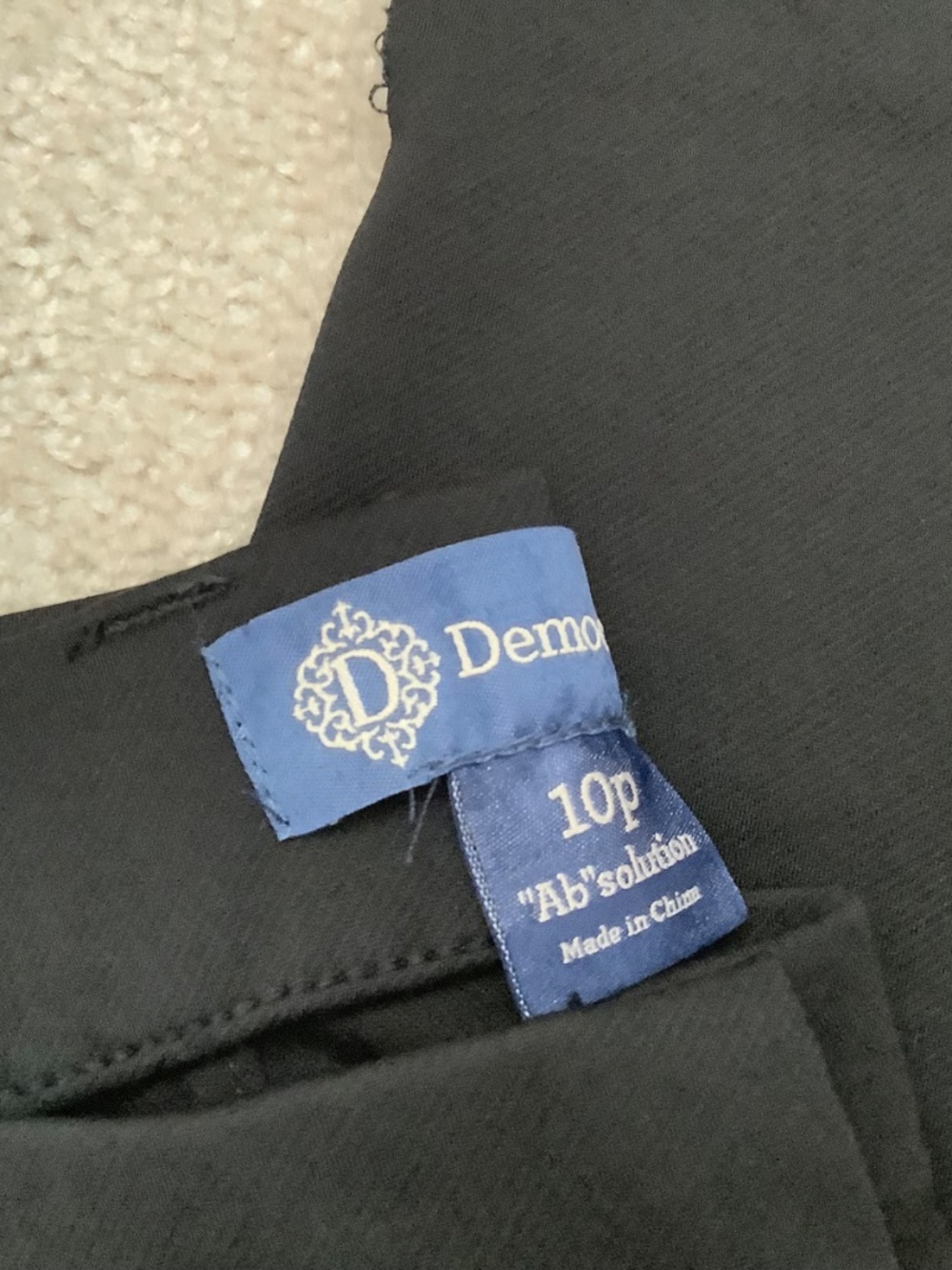 Democracy Petite "Ab"solution High Rise Ponte Micro Slit Hem black sz 10 Petite - Picture 4 of 7